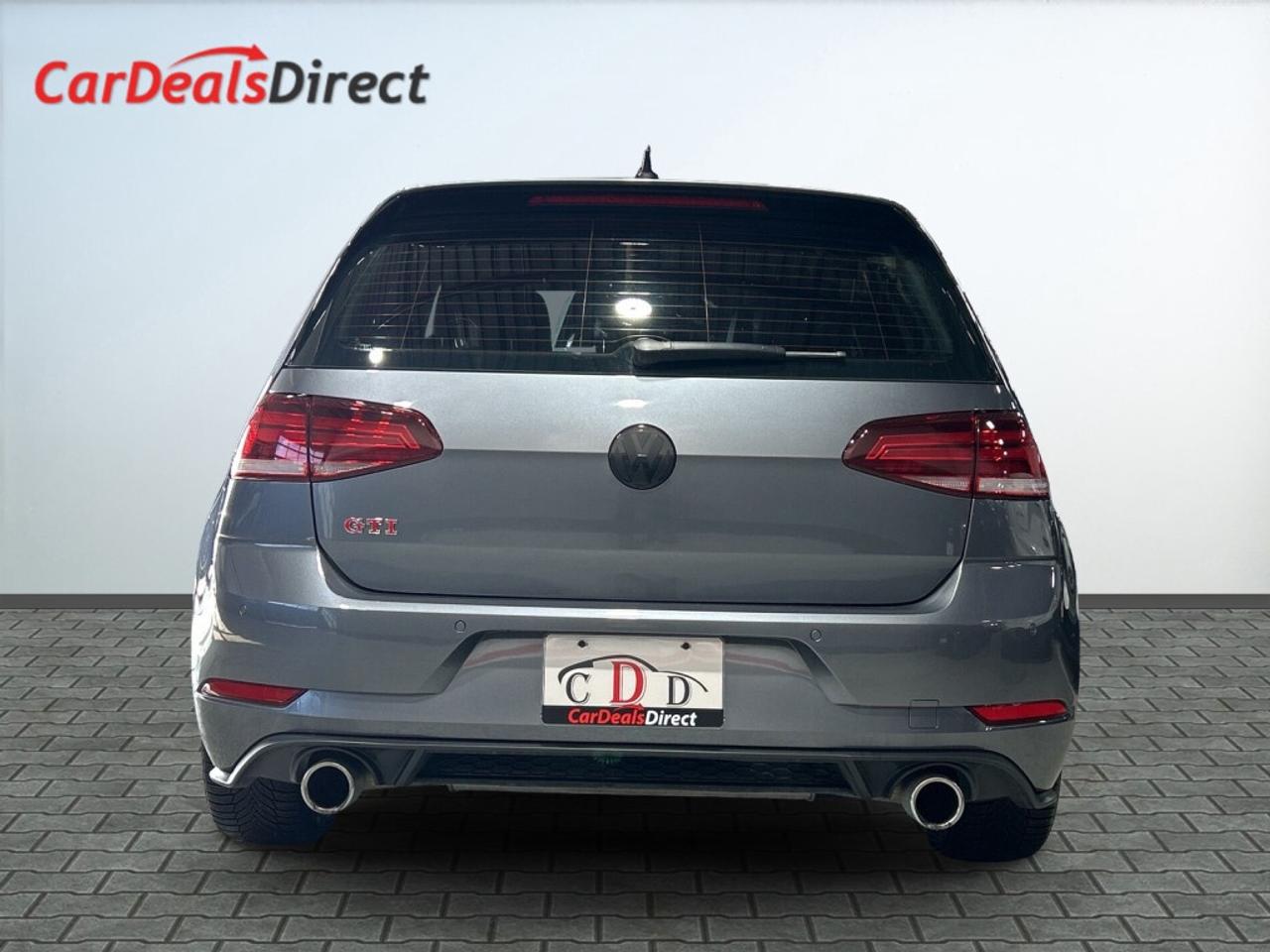 2020 Volkswagen Golf GTI 2.0T Autobahn / Leather / Sunroof / NAV / CarPlay Photo