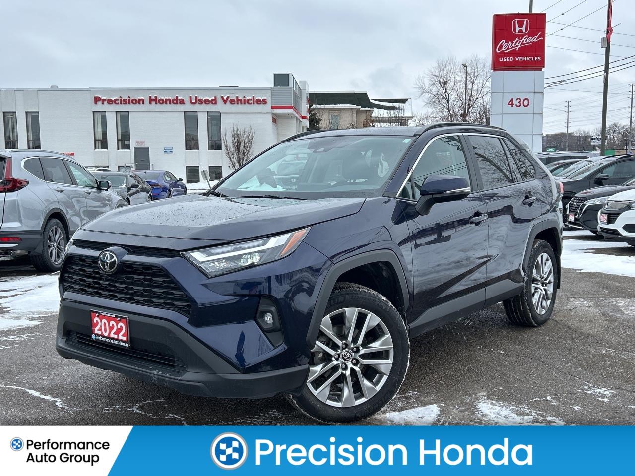 2022 Toyota RAV4 XLE Premium Leather  Sunroof CarPlay Blind Spot Photo0