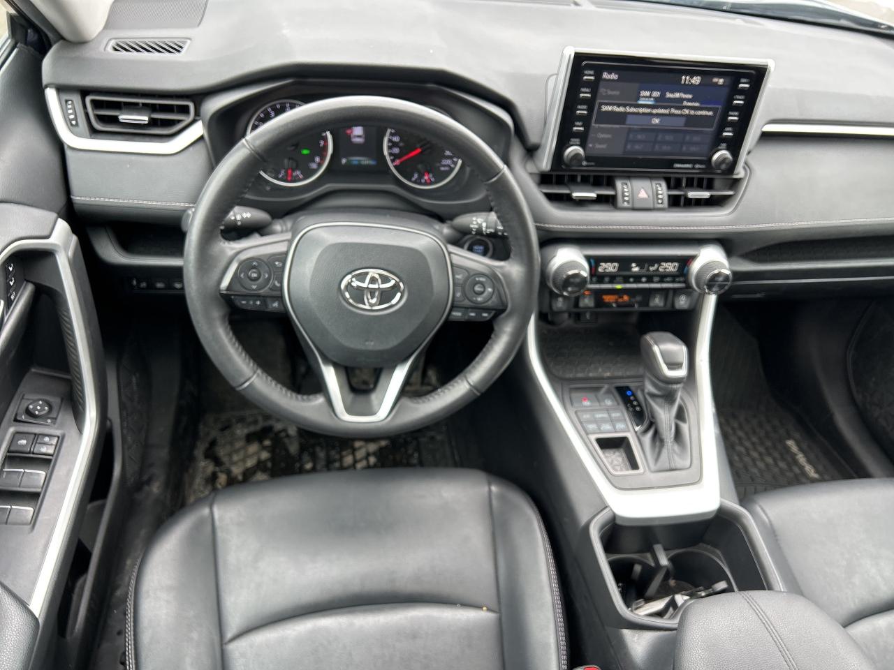 2022 Toyota RAV4 XLE Premium Leather  Sunroof CarPlay Blind Spot Photo