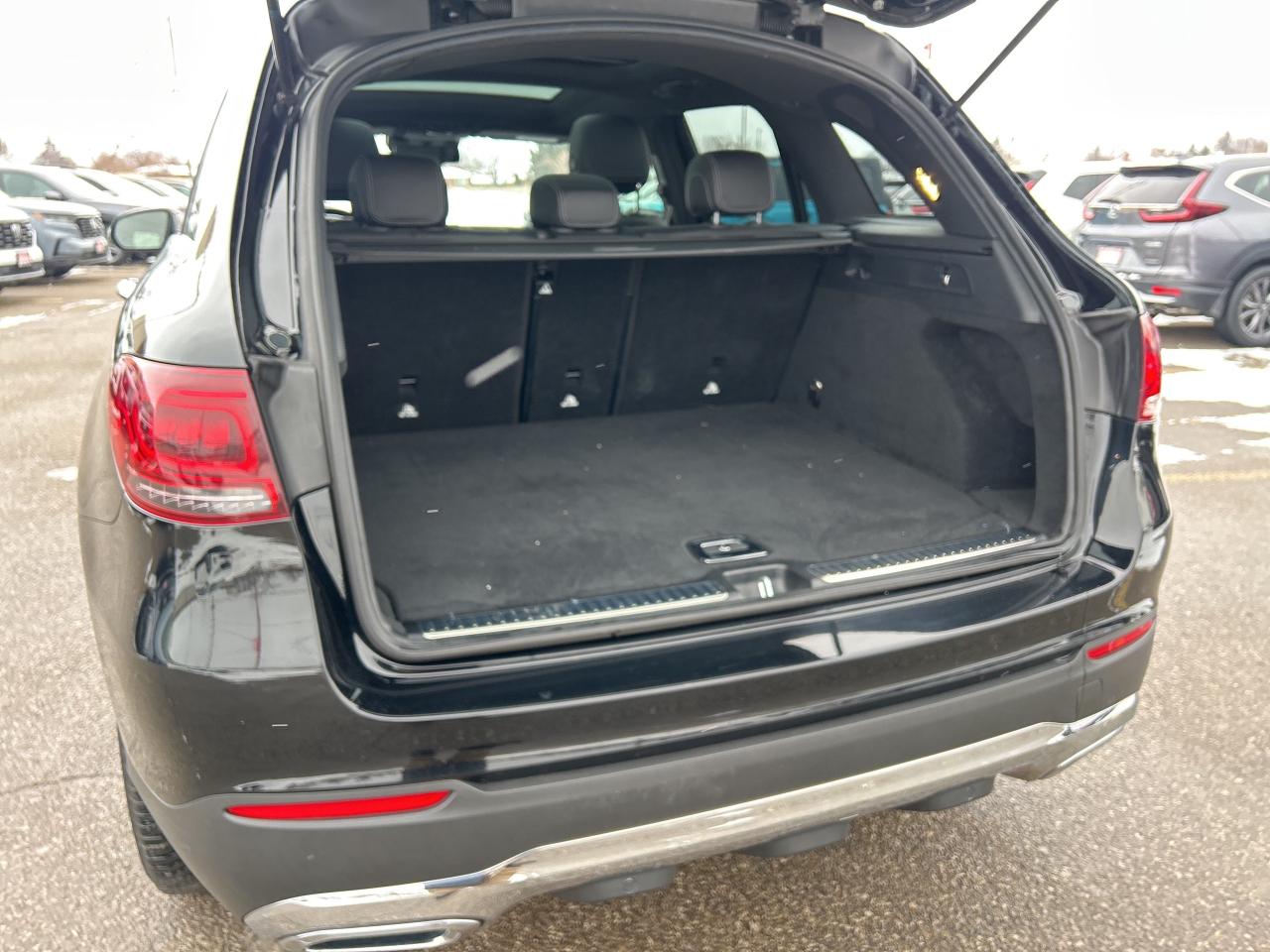 2020 Mercedes-Benz GLC GLC 300 Leather CarPlay Navigation Power Tail gate Photo