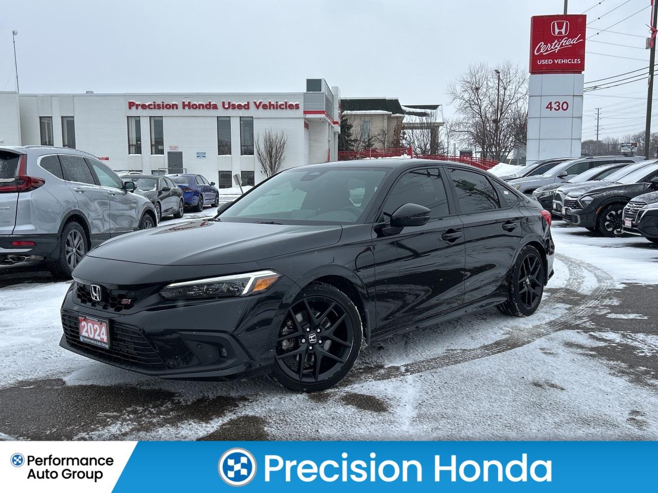 2024 Honda Civic Si Sedan Manual Sunroof CarPlay Wireless Charger Low Kms Photo