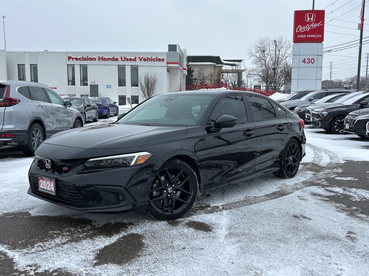 2024 Honda Civic Si Sedan Manual Sunroof CarPlay Wireless Charger Low Kms Photo