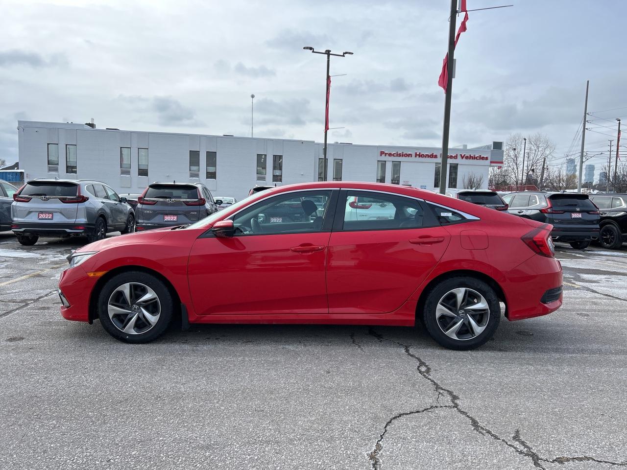 2021 Honda Civic Sedan LX CarPlay Bluetooth Rear Camera Heated Seats Photo2