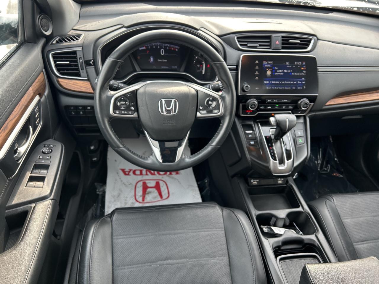 2020 Honda CR-V EX-L  Leather  Sunroof CarPlay Rear Camera Photo