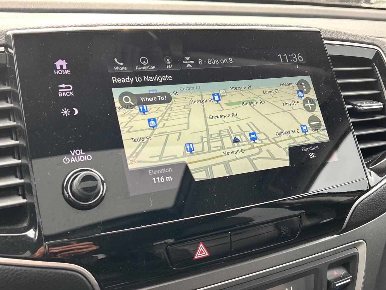 2022 Honda Pilot EX-L Navi Leather -Sunroof  CarPlay  Lanekeep Photo