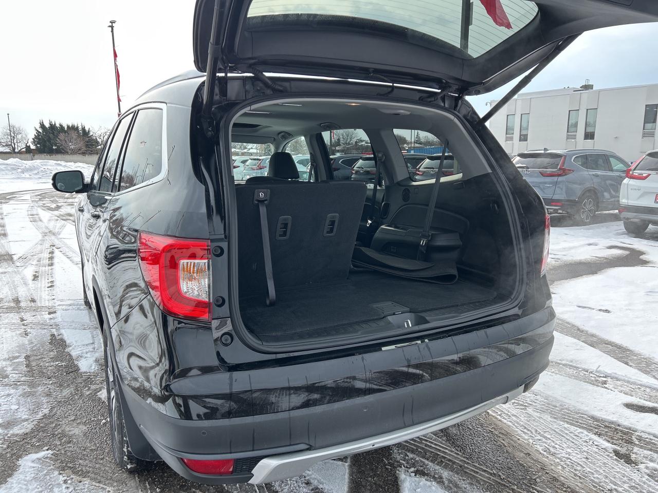 2022 Honda Pilot EX-L Navi Leather -Sunroof  CarPlay  Lanekeep Photo