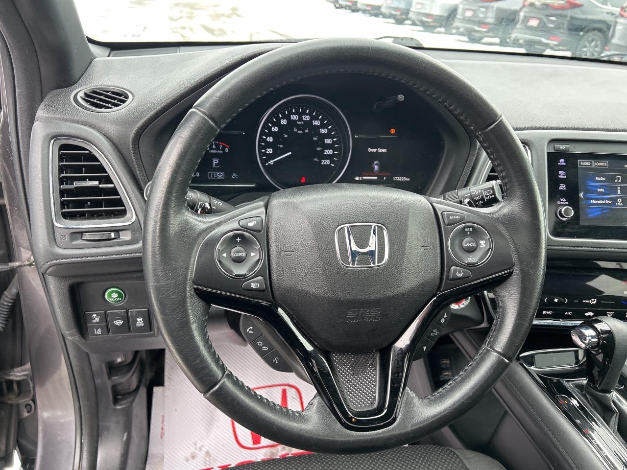 2020 Honda HR-V Sport CarPlay Rear Cam Sunroof Heated Seats Photo