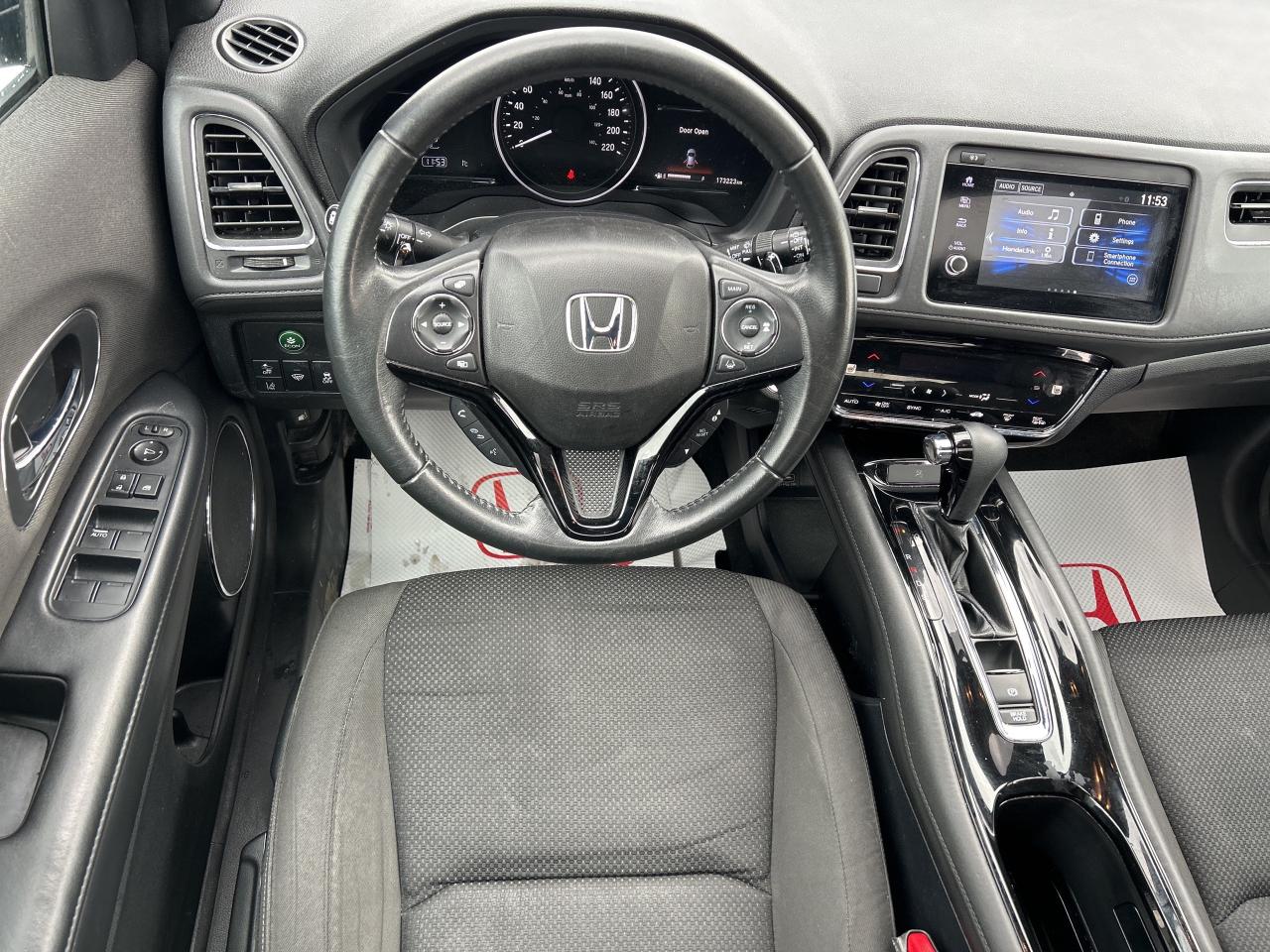 2020 Honda HR-V Sport CarPlay Rear Cam Sunroof Heated Seats Photo