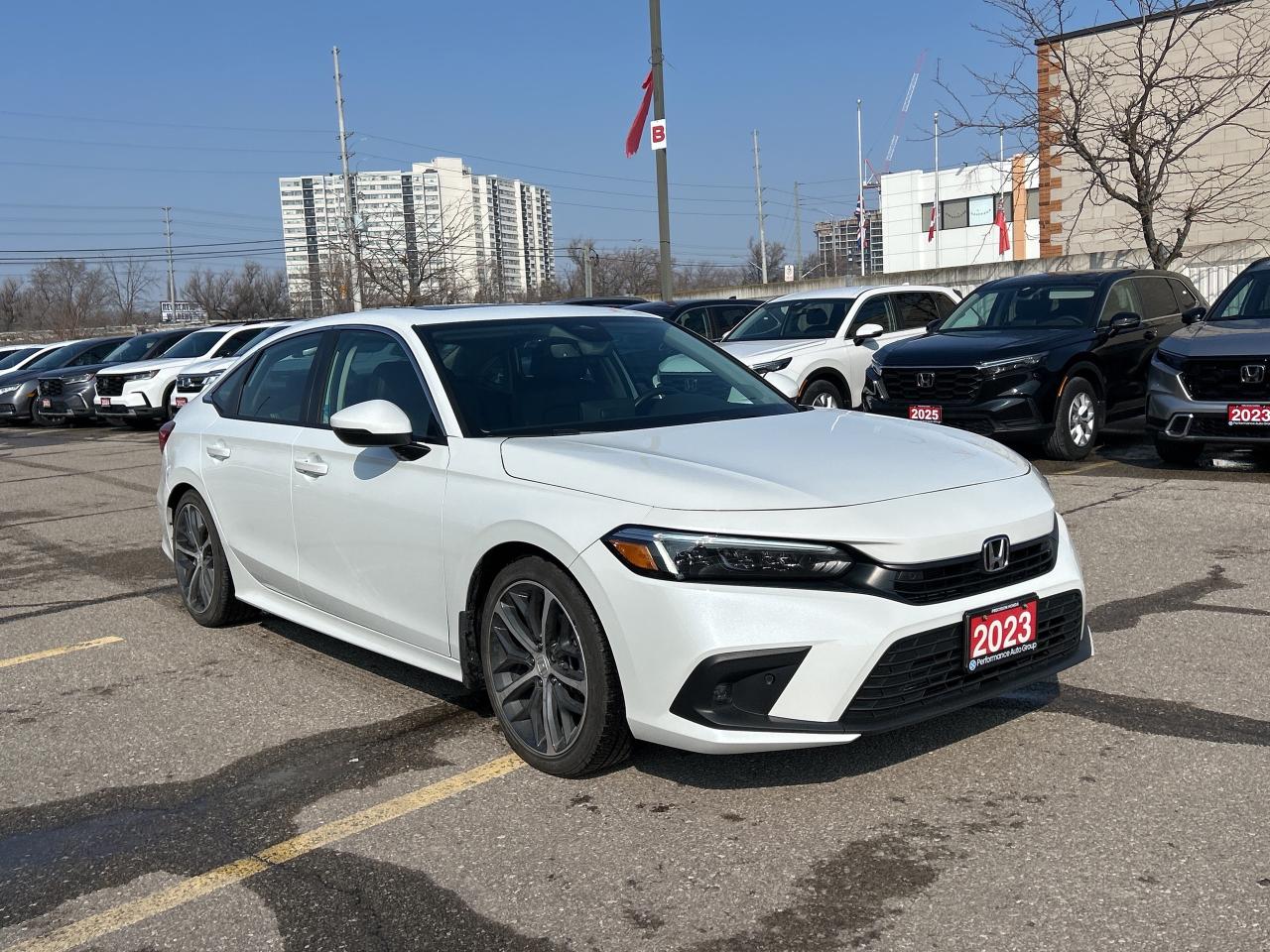 2023 Honda Civic Sedan Touring CVT Leather Navigation Sunroof carPlay Photo