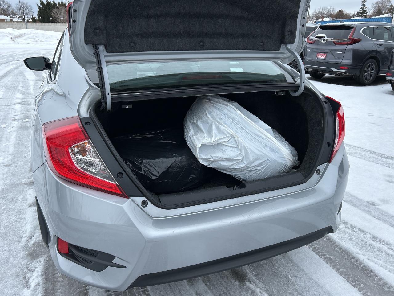 2018 Honda Civic Sedan EX CVT Sunroof Lane Watch Camera rear Spoiler Photo