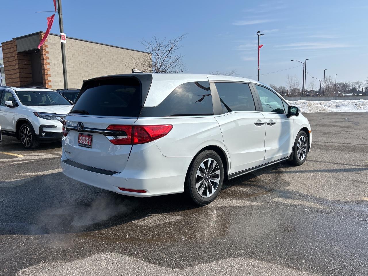 2021 Honda Odyssey EX-L RES Leather Sunroof DVD CarPlay One owner Photo