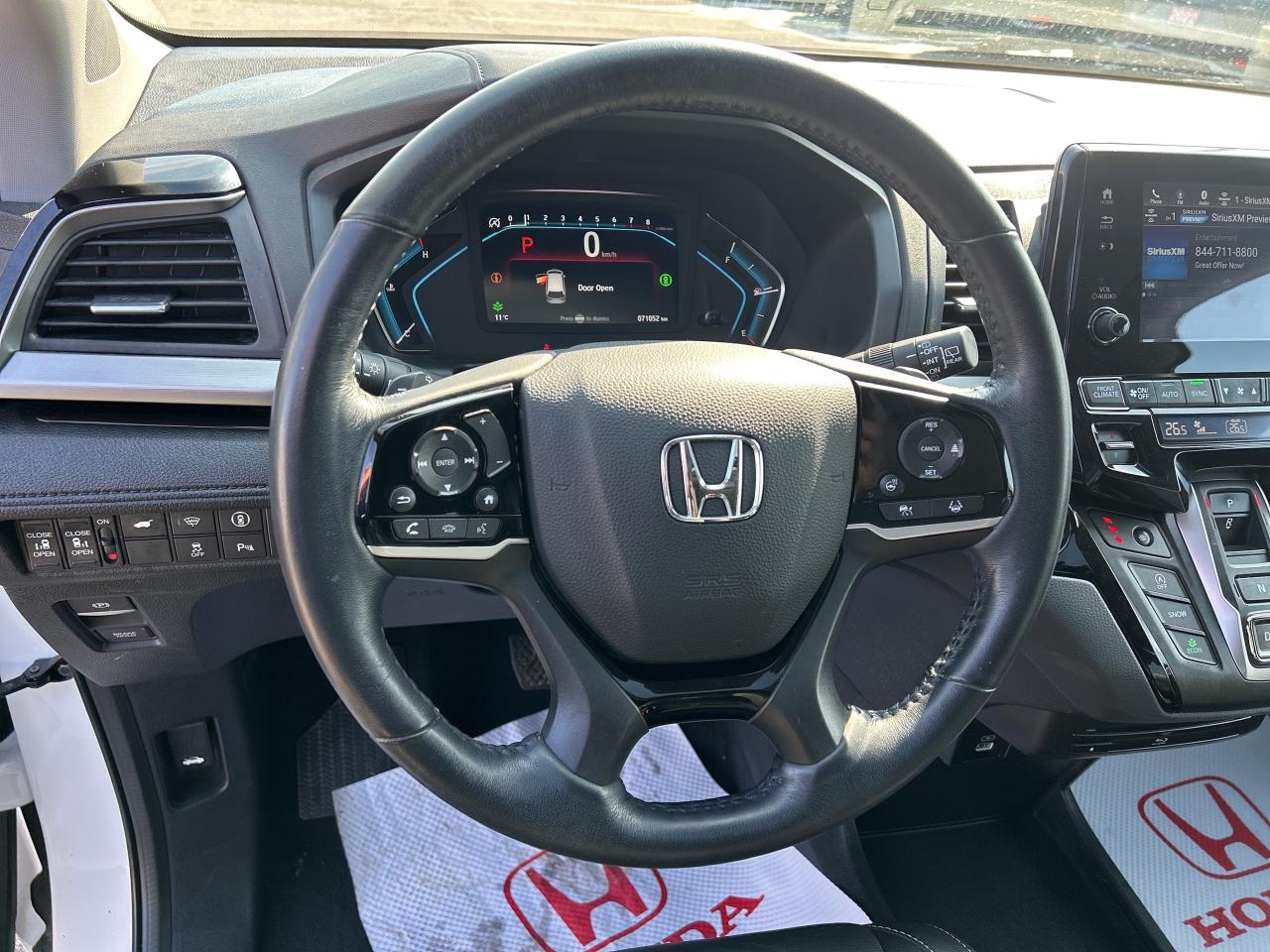 2021 Honda Odyssey EX-L RES Leather Sunroof DVD CarPlay One owner Photo