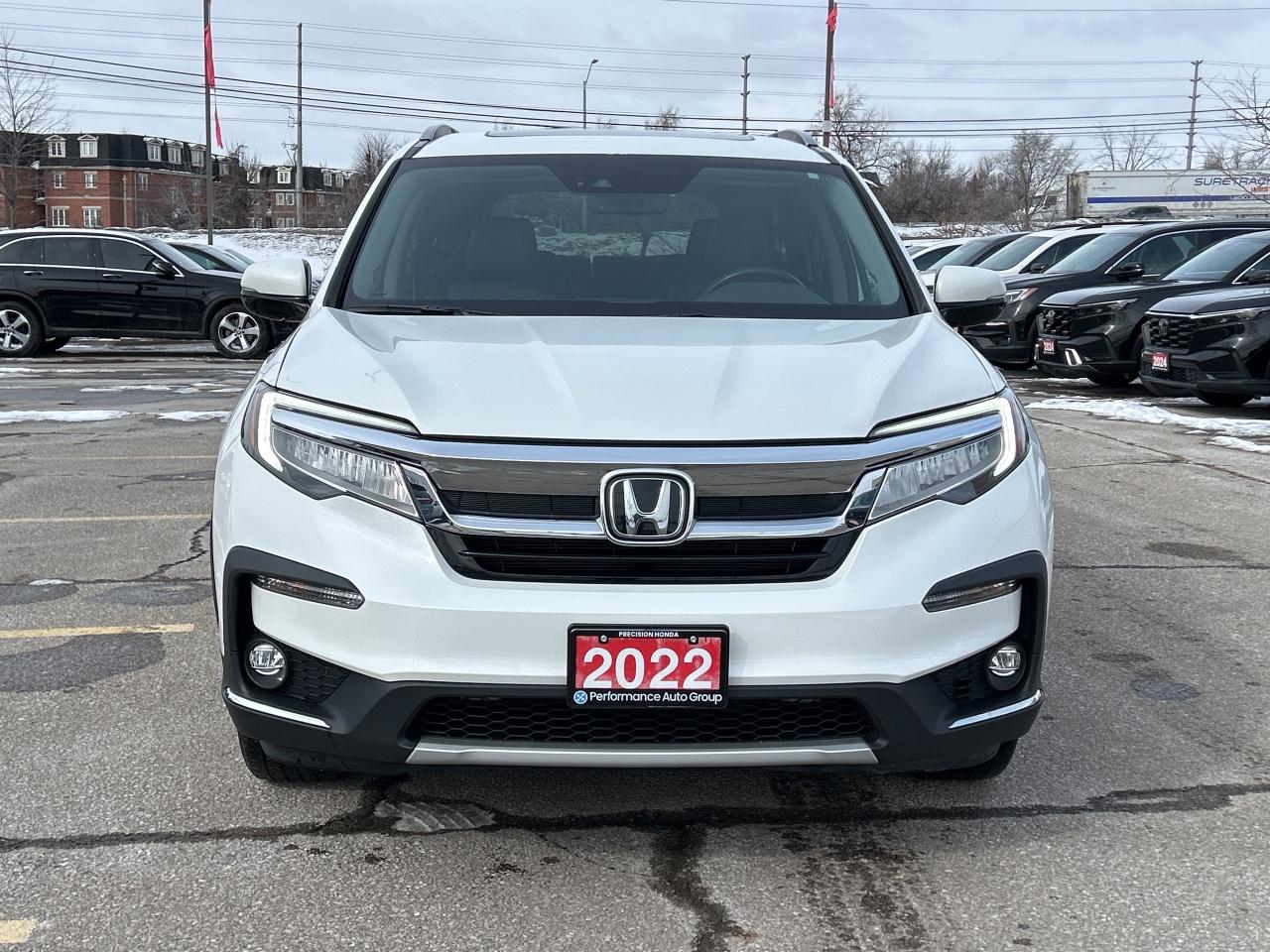 2022 Honda Pilot Touring 7-Passenger  Navigation Sunroof Leather Photo