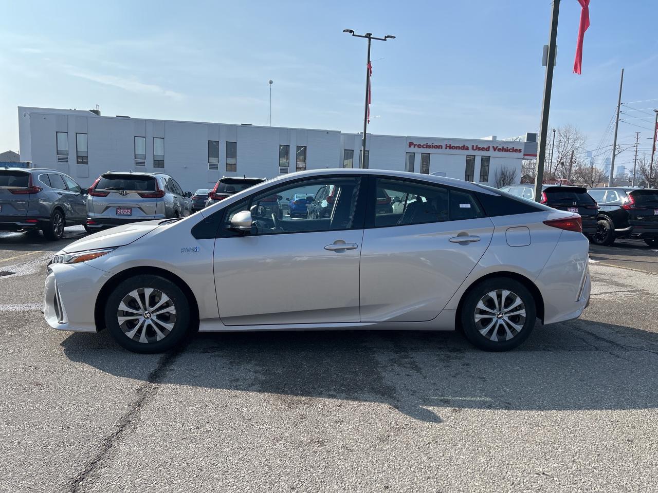 2020 Toyota Prius Prime Prime LE CarPlay Bluetooth Rear Camera H.Seats Photo