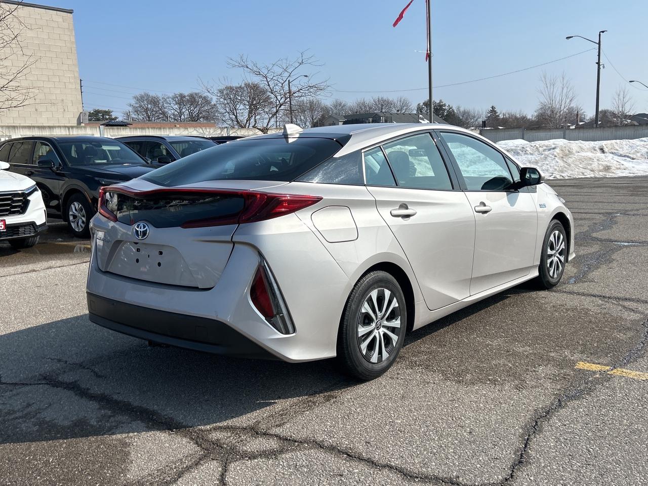 2020 Toyota Prius Prime Prime LE CarPlay Bluetooth Rear Camera H.Seats Photo
