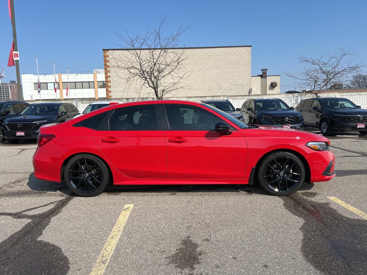 2024 Honda Civic Sedan Sport CVT CarPlay Sunroof H.Seats 2 Sets of Tires Photo