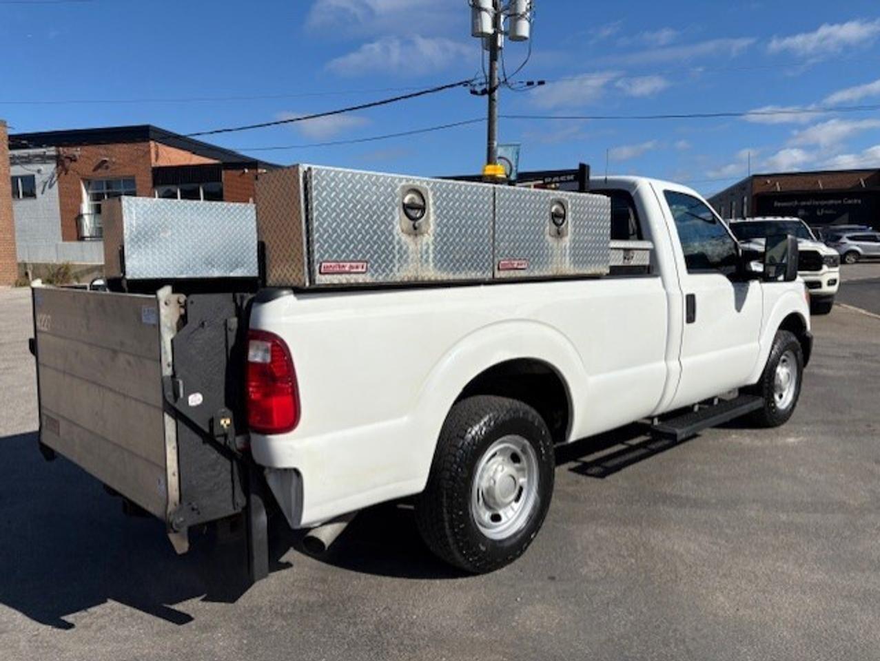 2016 Ford F-250 REGULAR CAB-LONG BOX-P/LIFTGATE-1 OWNER-CERTIFIED Photo