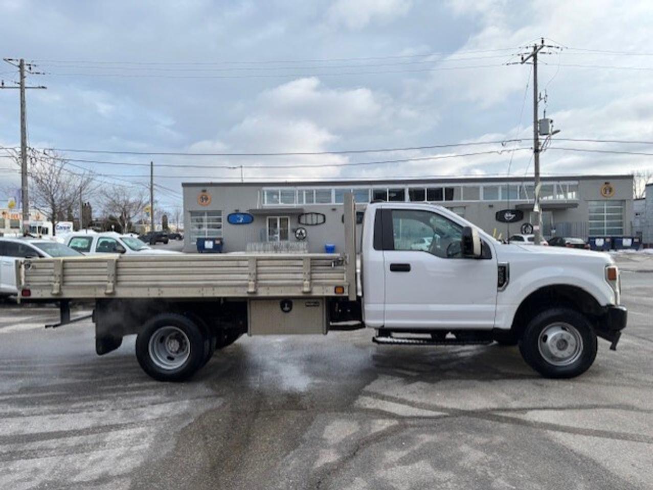 2021 Ford F-350 4WD REGULAR CAB-12.5 FT FLAT DECK-SIDE FOLD DOWNS! Photo