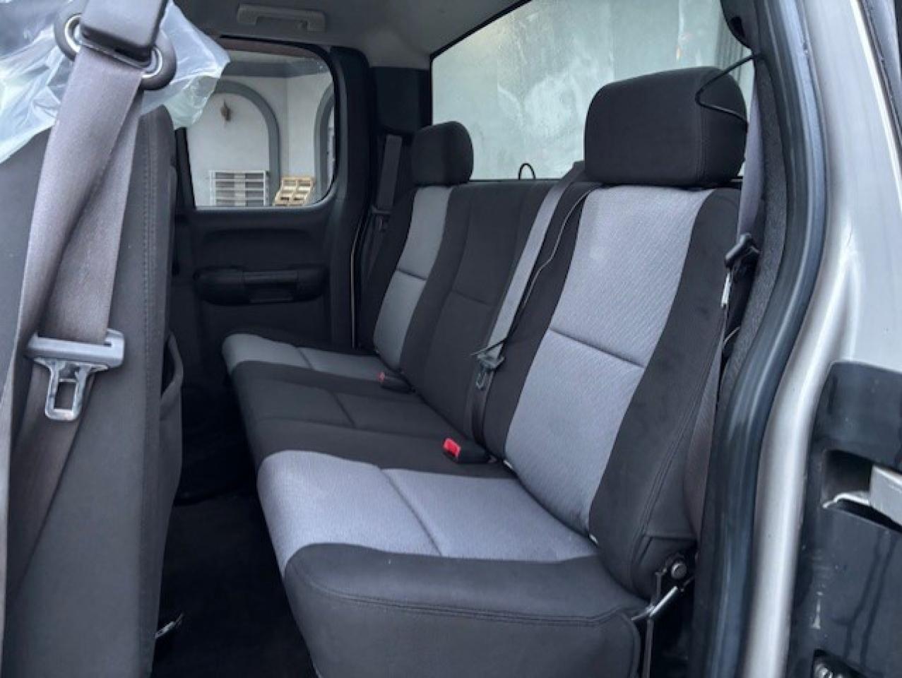 2009 Chevrolet Silverado 1500 LS 4WD Ext Cab ONLY 65,000KM-1 OWNER-CERTIFIED! Photo