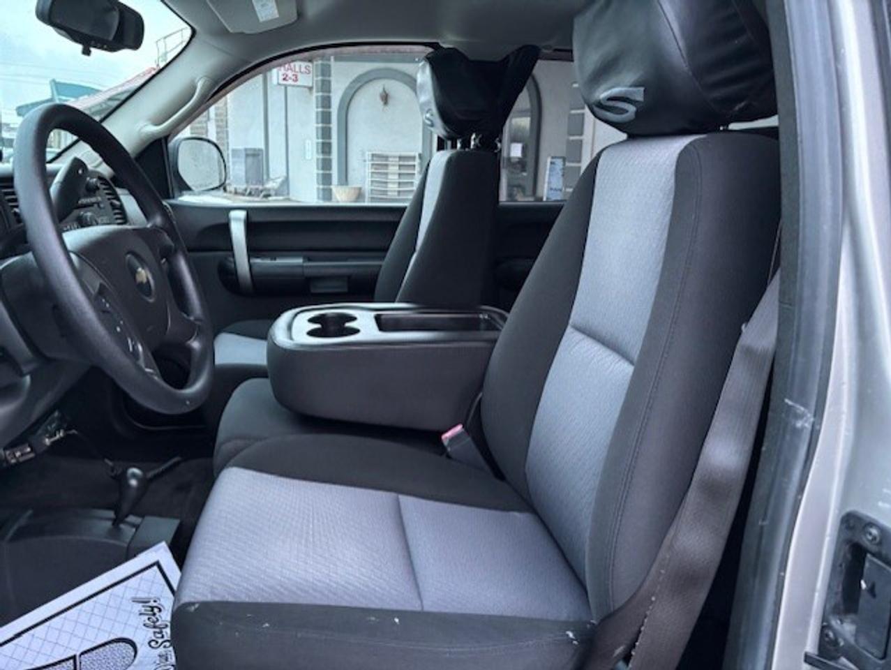 2009 Chevrolet Silverado 1500 LS 4WD Ext Cab ONLY 65,000KM-1 OWNER-CERTIFIED! Photo