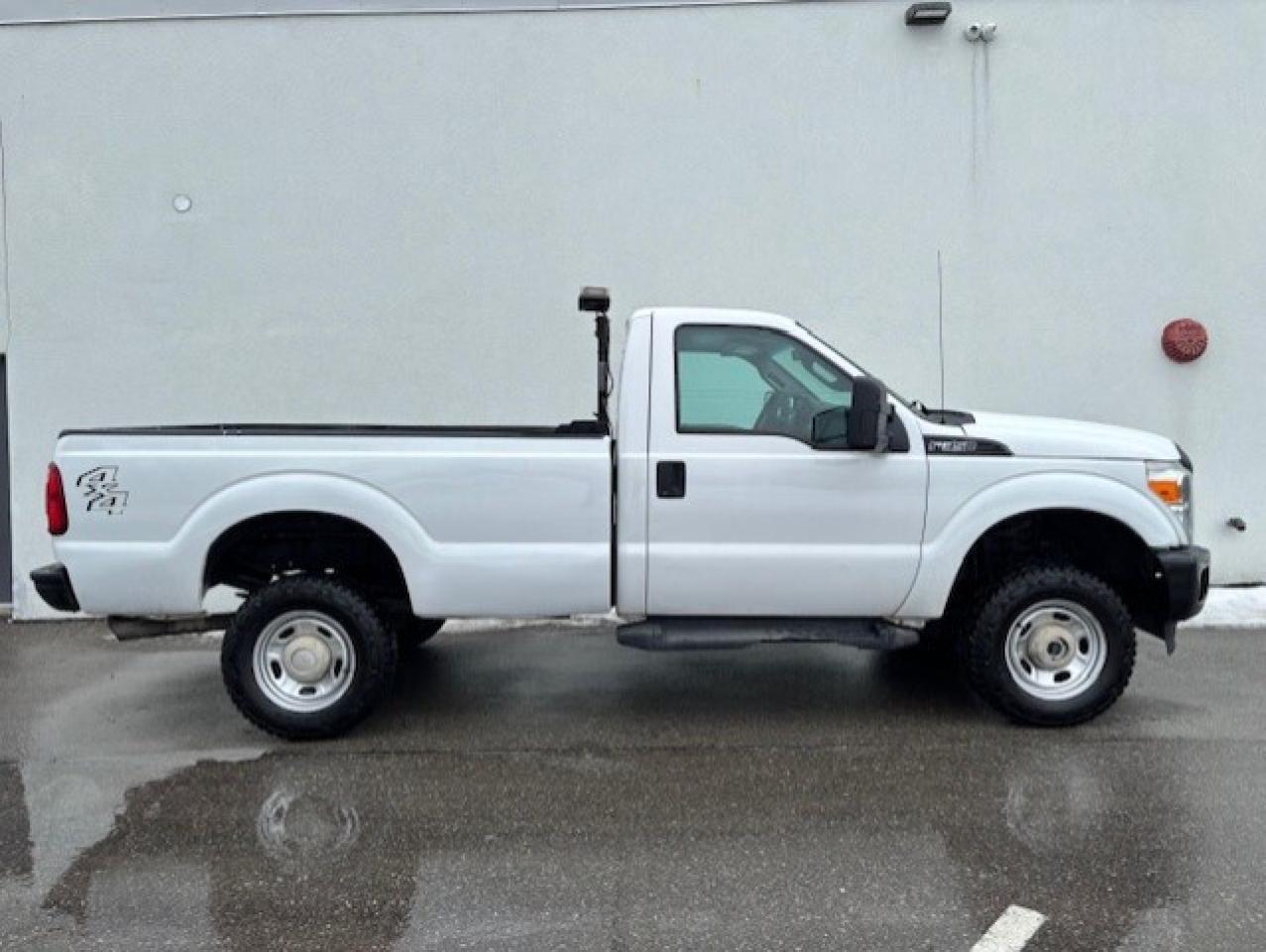 2015 Ford F-350 4X4 **ONLY 68,000KM-1 OWNER-REGULAR CAB-LONG BOX** Photo