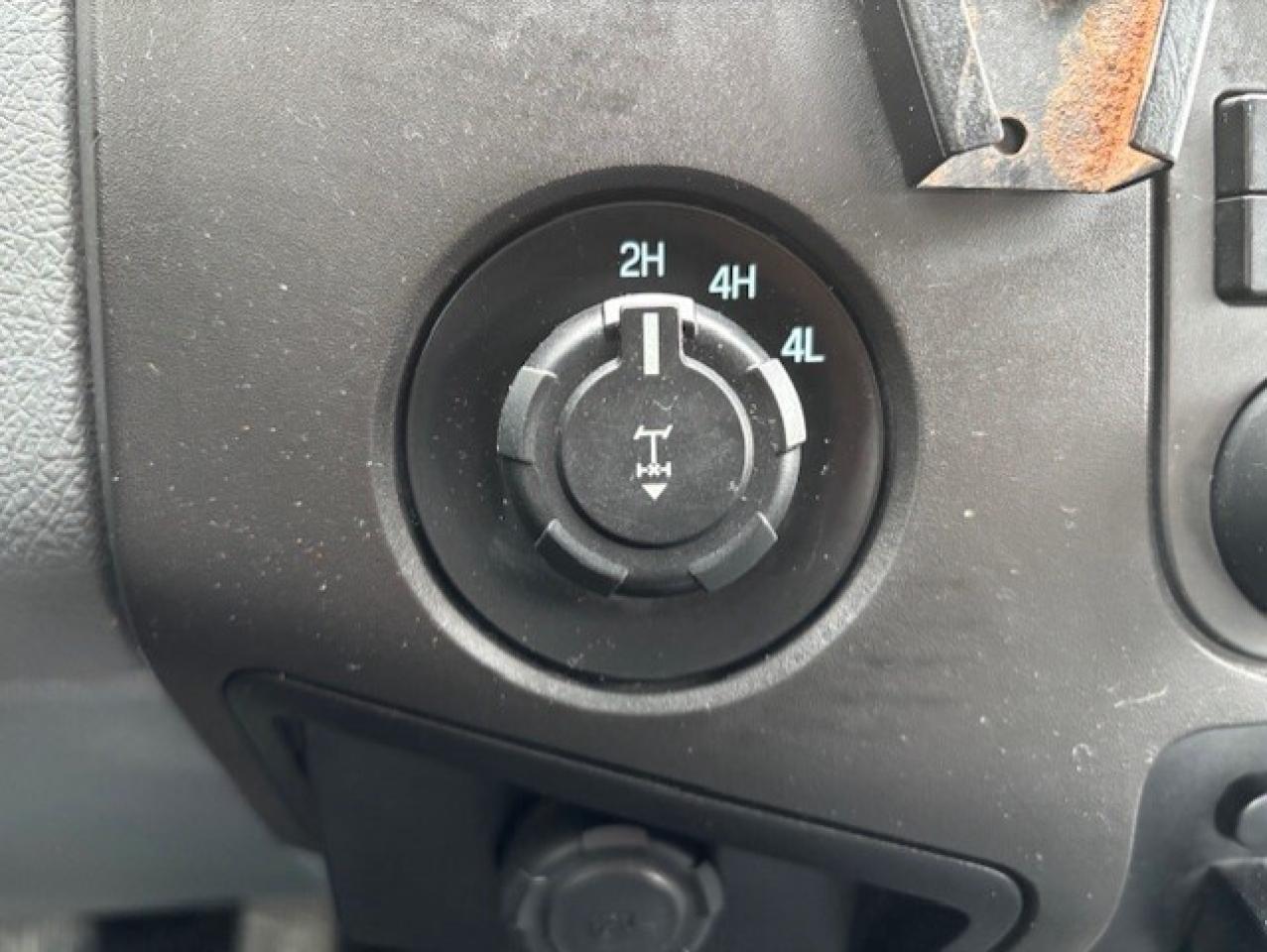 2015 Ford F-350 4X4 **ONLY 68,000KM-1 OWNER-REGULAR CAB-LONG BOX** Photo