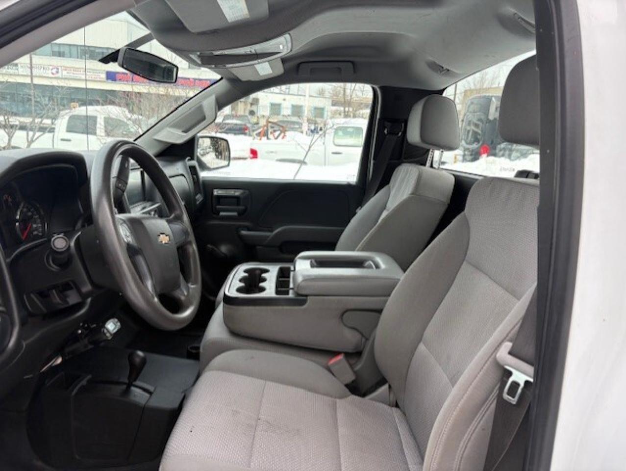 2018 Chevrolet Silverado 1500 LS 4WD 5.3L V8 REGULAR CAB 8' LONG BOX-CAMERA! Photo