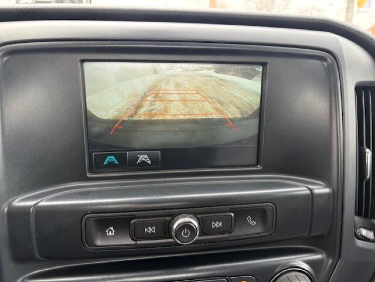 2018 Chevrolet Silverado 1500 LS 4WD 5.3L V8 REGULAR CAB 8' LONG BOX-CAMERA! Photo