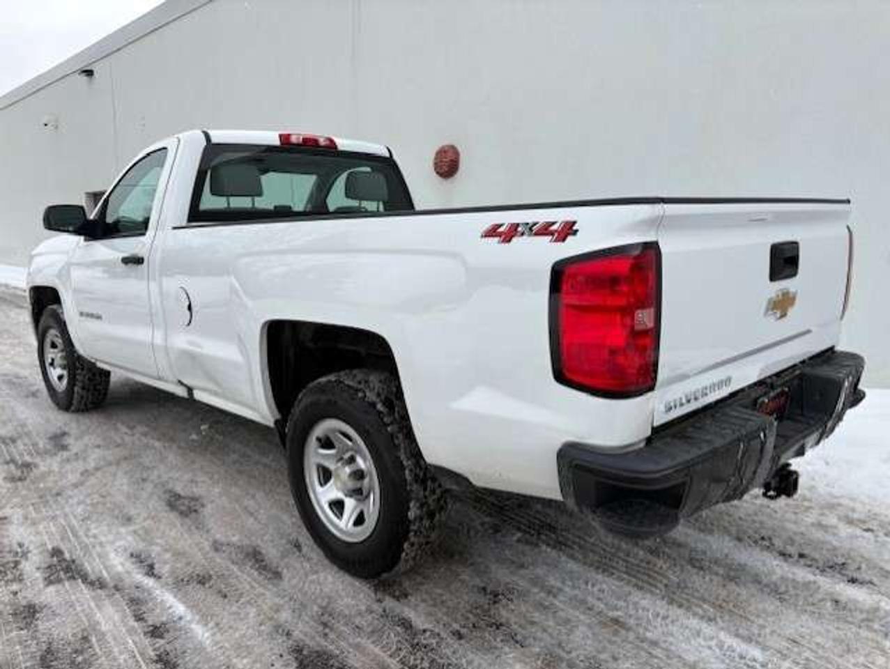 2018 Chevrolet Silverado 1500 LS 4WD 5.3L V8 REGULAR CAB 8' LONG BOX-CAMERA! Photo