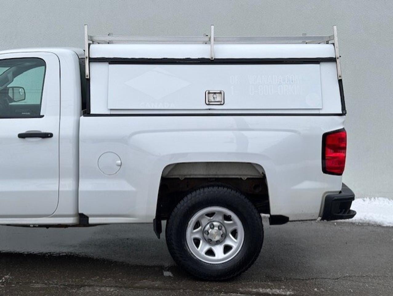 2018 Chevrolet Silverado 1500 V6 REGULAR CAB-SHORT BOX-CAP-TOW PKG-LADDER RACKS Photo2