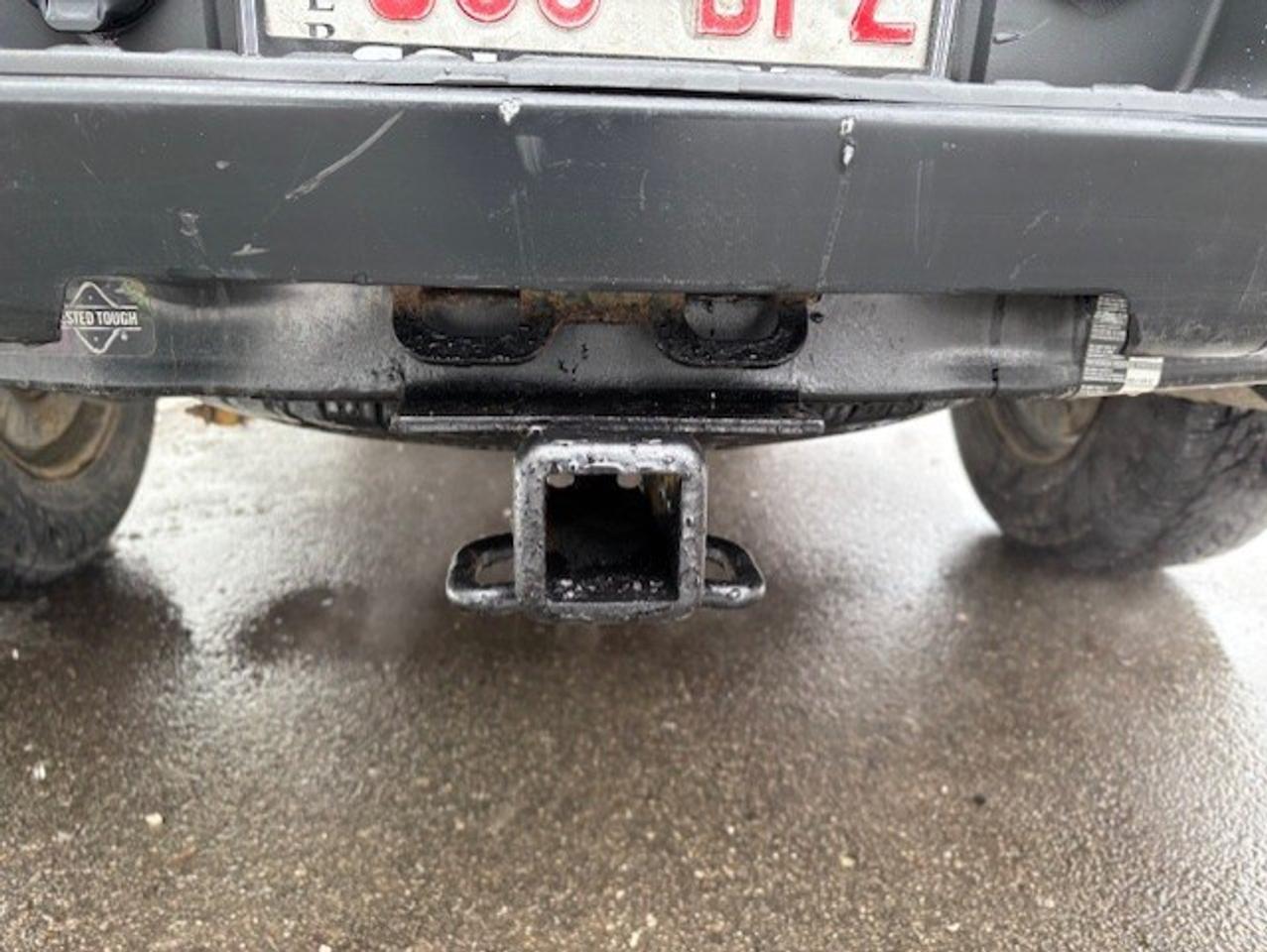 2018 Chevrolet Silverado 1500 V6 REGULAR CAB-SHORT BOX-CAP-TOW PKG-LADDER RACKS Photo