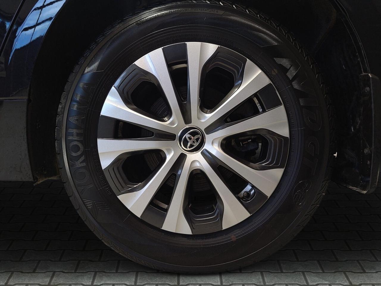 2023 Toyota Corolla LE Hybrid / Back-up Camera / Heated Seats / NAVI / Photo