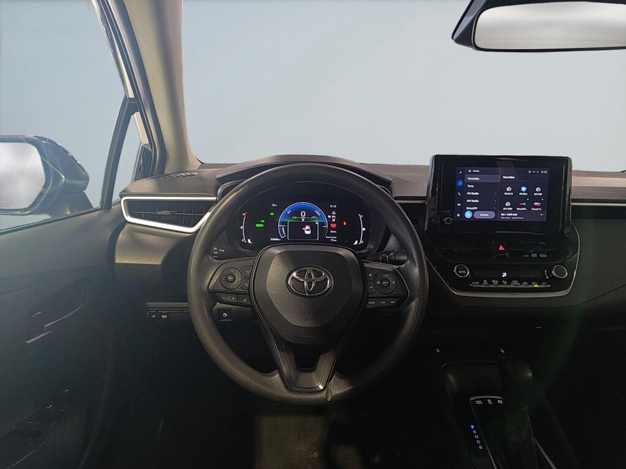 2023 Toyota Corolla LE Hybrid / Back-up Camera / Heated Seats / NAVI / Photo