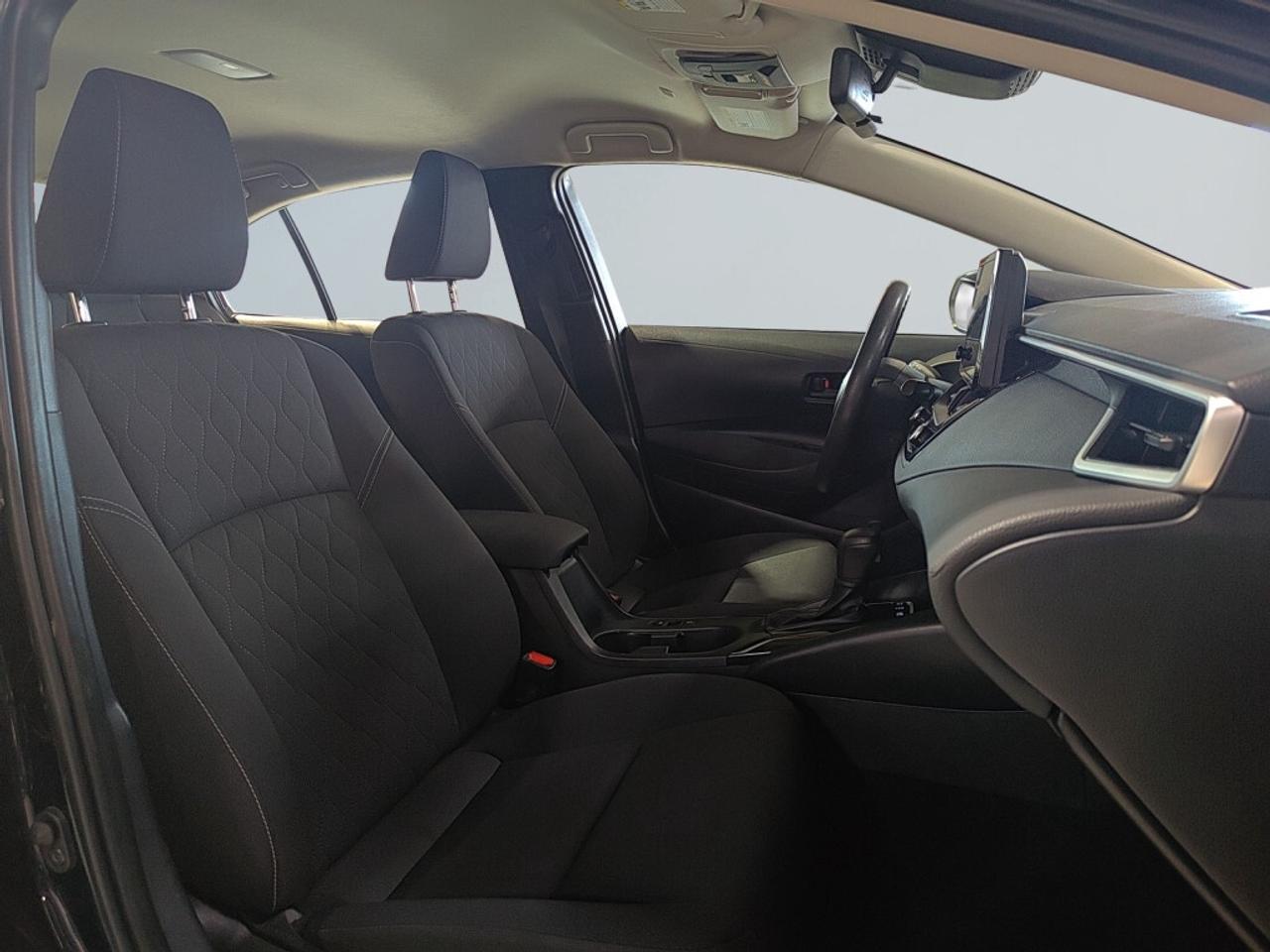 2023 Toyota Corolla LE Hybrid / Back-up Camera / Heated Seats / NAVI / Photo