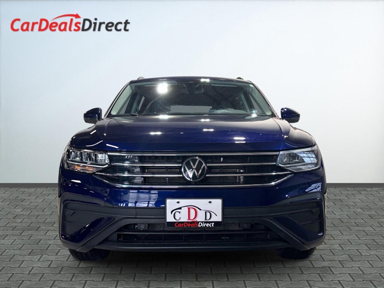 2022 Volkswagen Tiguan Comfortline 4MOTION / Sunroof / Leather / NAV Photo