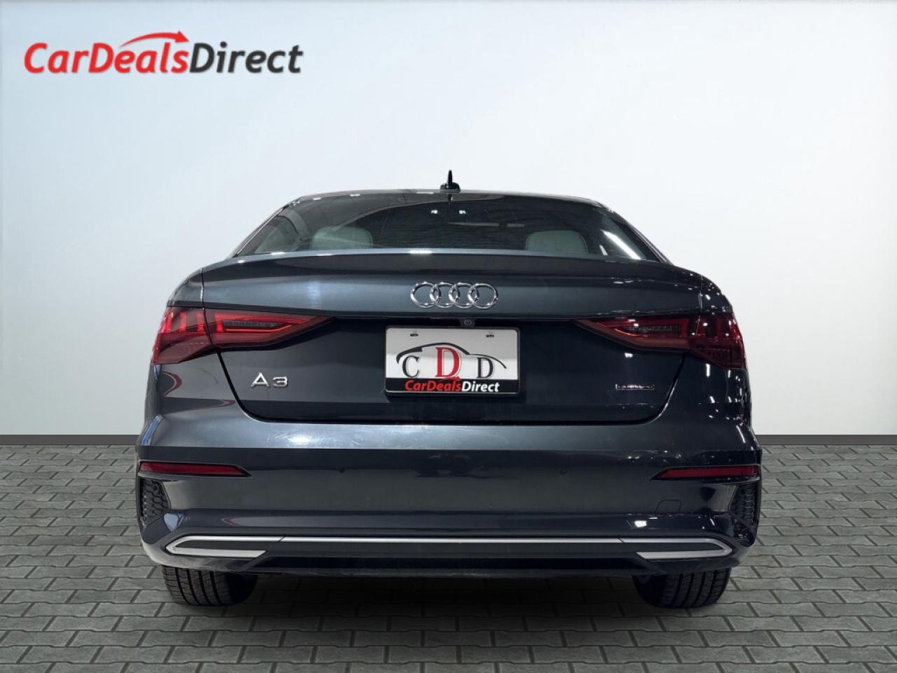 2023 Audi A3 Komfort/Sunroof/NAVI/Leather/Clean carfax/Service Photo