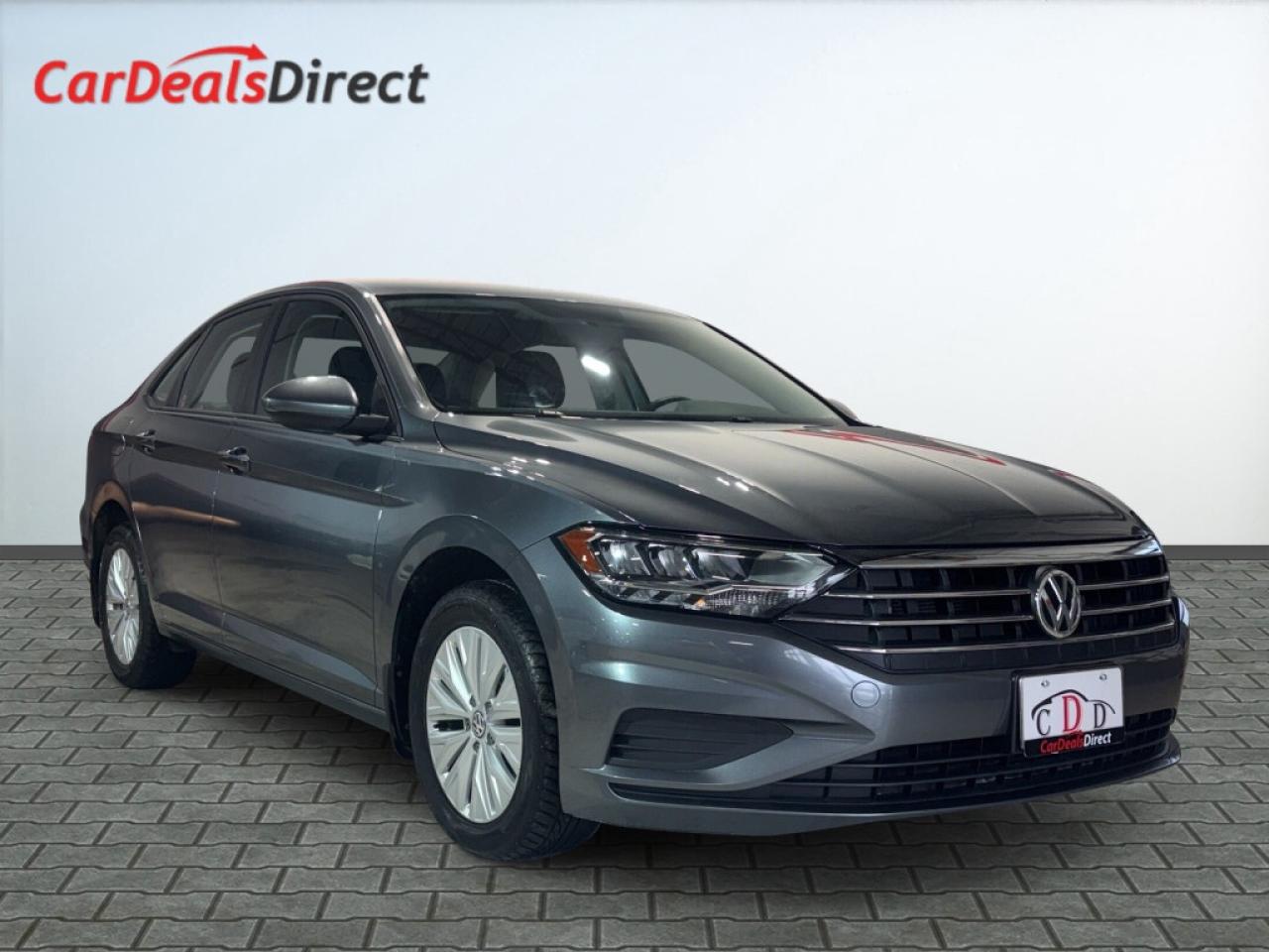 2019 Volkswagen Jetta Comfortline Automatic/ Back Up Cam/ Bluetooth/Clea Photo0