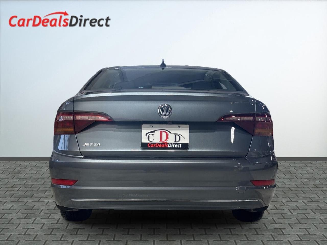 2019 Volkswagen Jetta Comfortline Automatic/ Back Up Cam/ Bluetooth/Clea Photo