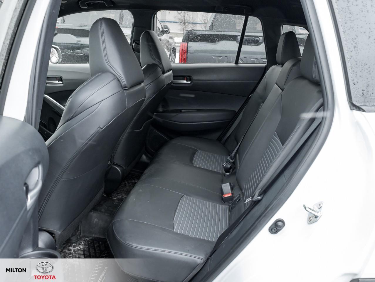 2024 Toyota Corolla Cross LEATHER SUNROOF JBL ONE OWNER TCUV XSE Photo