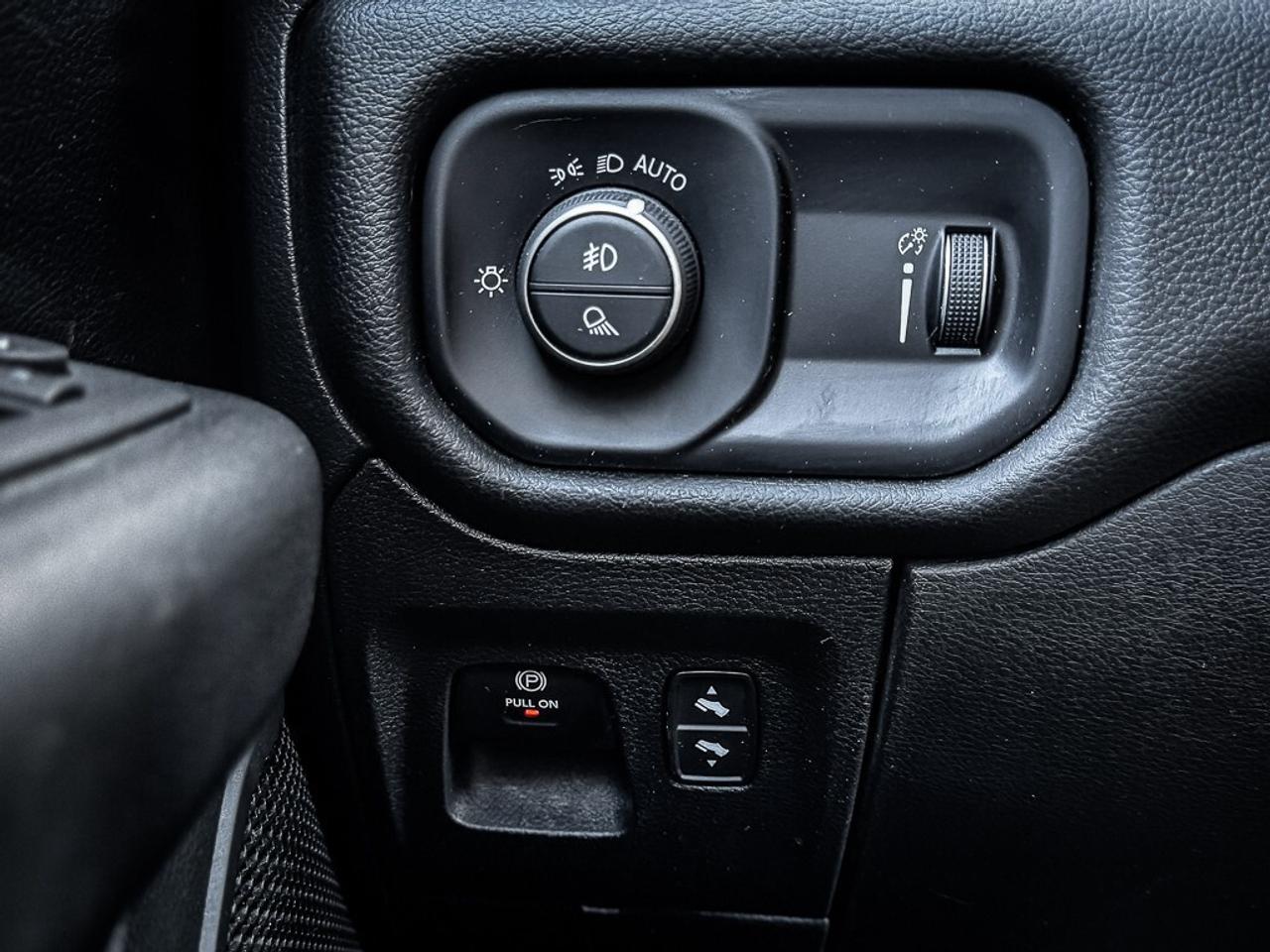 2024 RAM 1500 Big Horn   CREW   HEMI   LEVEL B   TOW GROUP   PAN Photo
