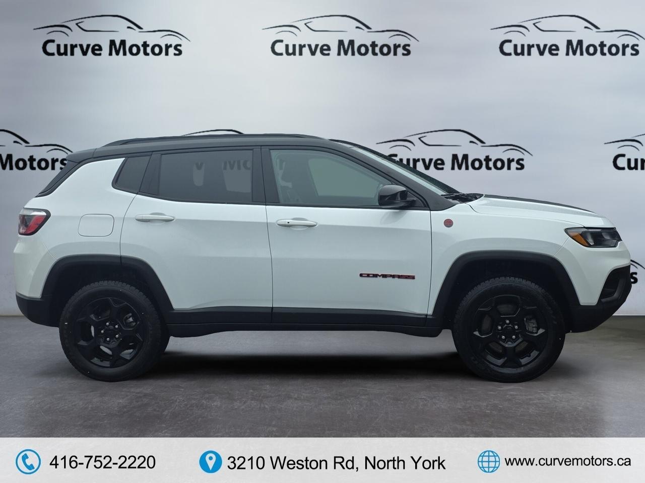 2024 Jeep Compass Trailhawk 4x4 * NO ACCIDENTS/CARPLAY/CAMERA/PANO/D Photo