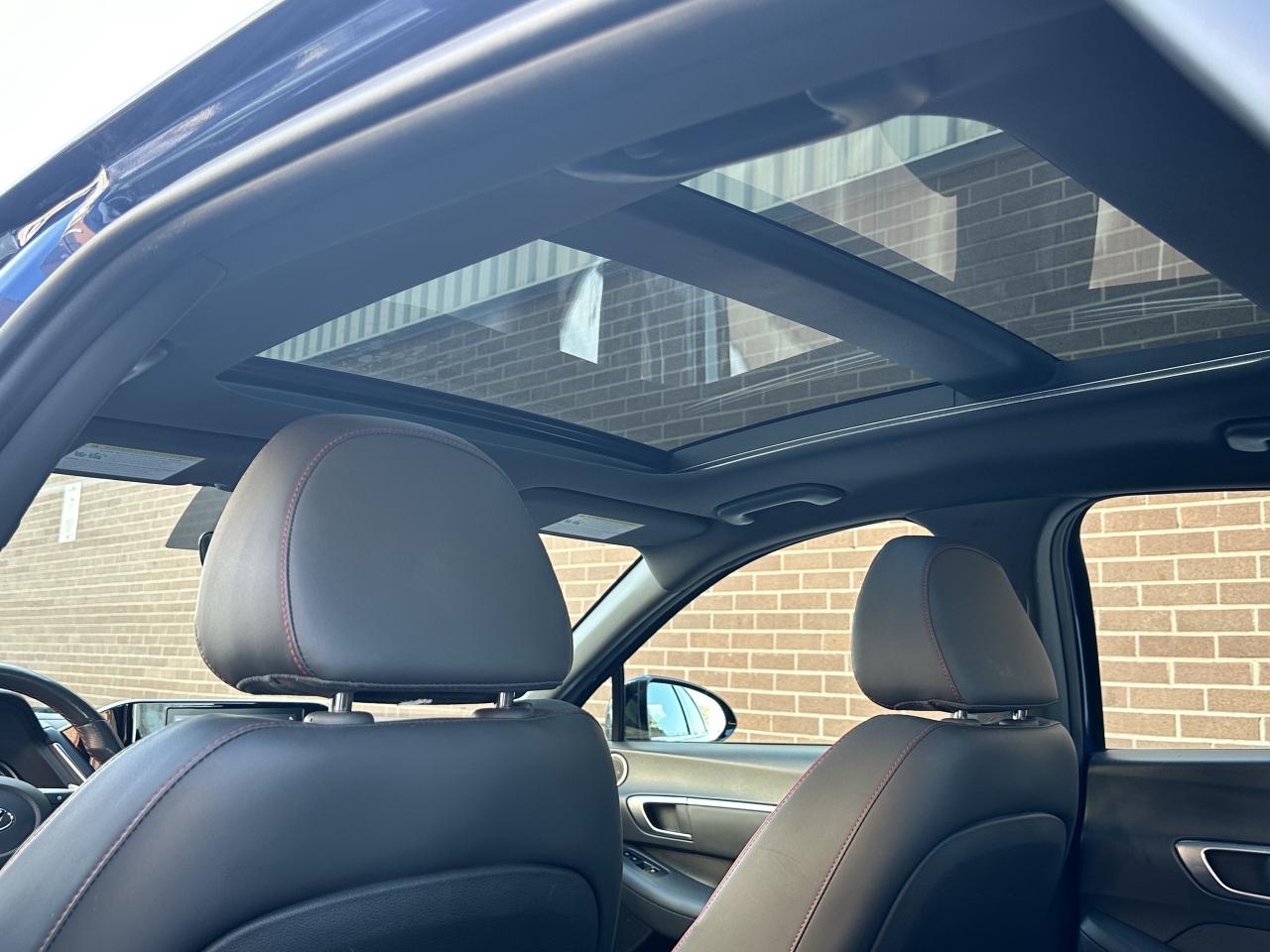 2022 Hyundai Sonata 1.6T Sport ~ NO ACCIDENTS ~ CARPLAY ~ PANO ROOF Photo