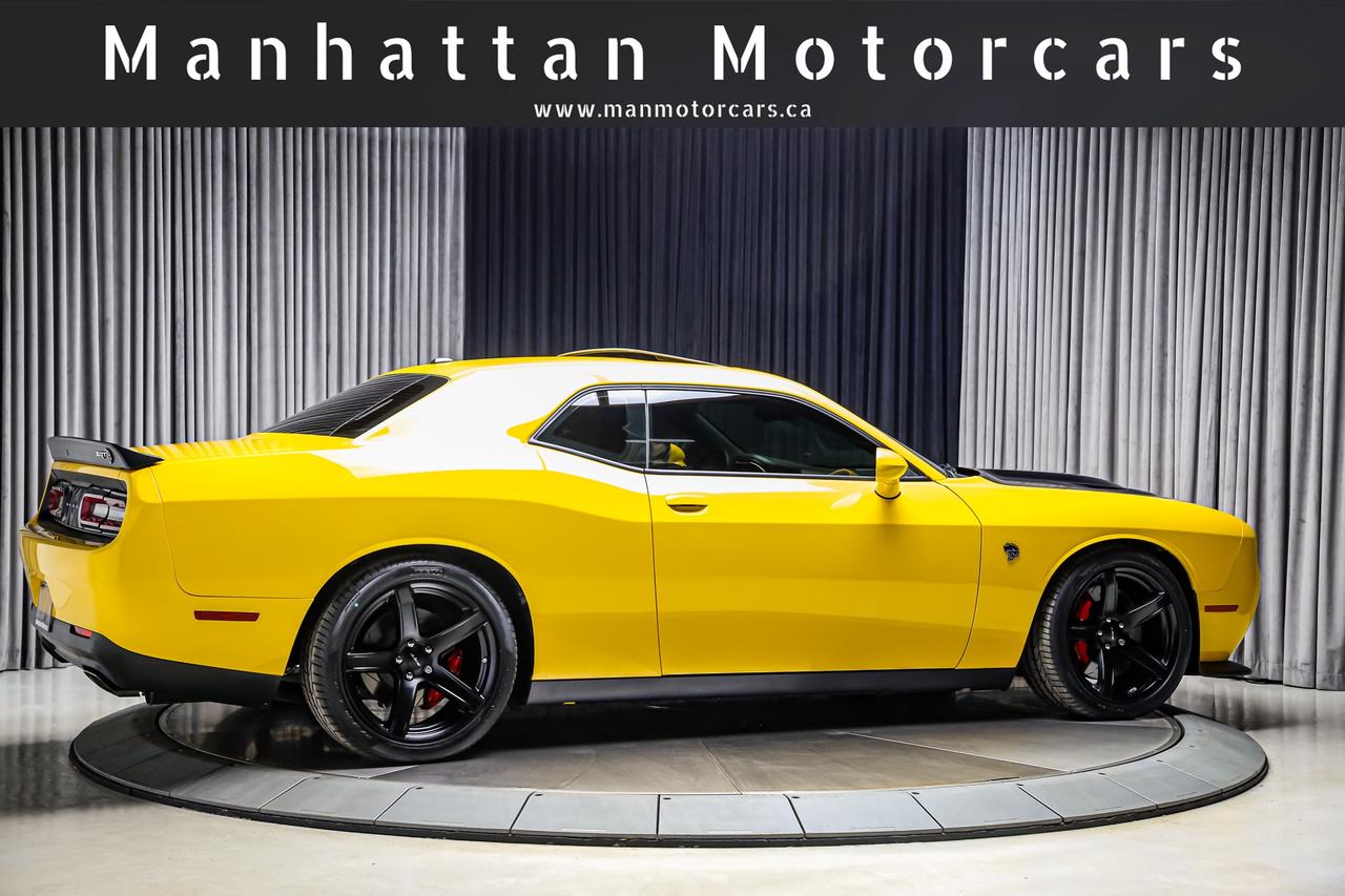 2017 Dodge Challenger SRT HELLCAT MANUAL 707HP  NOACCIDENT LOWKMS RARE Photo