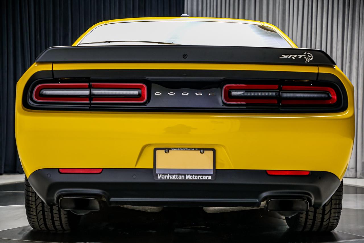 2017 Dodge Challenger SRT HELLCAT MANUAL 707HP  NOACCIDENT LOWKMS RARE Photo