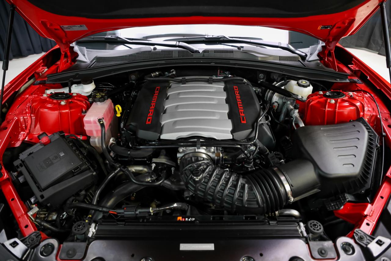 2024 Chevrolet Camaro 2SS 1LE 455HP MANUAL  LOADED NOACCIDENT LOWKMS Photo