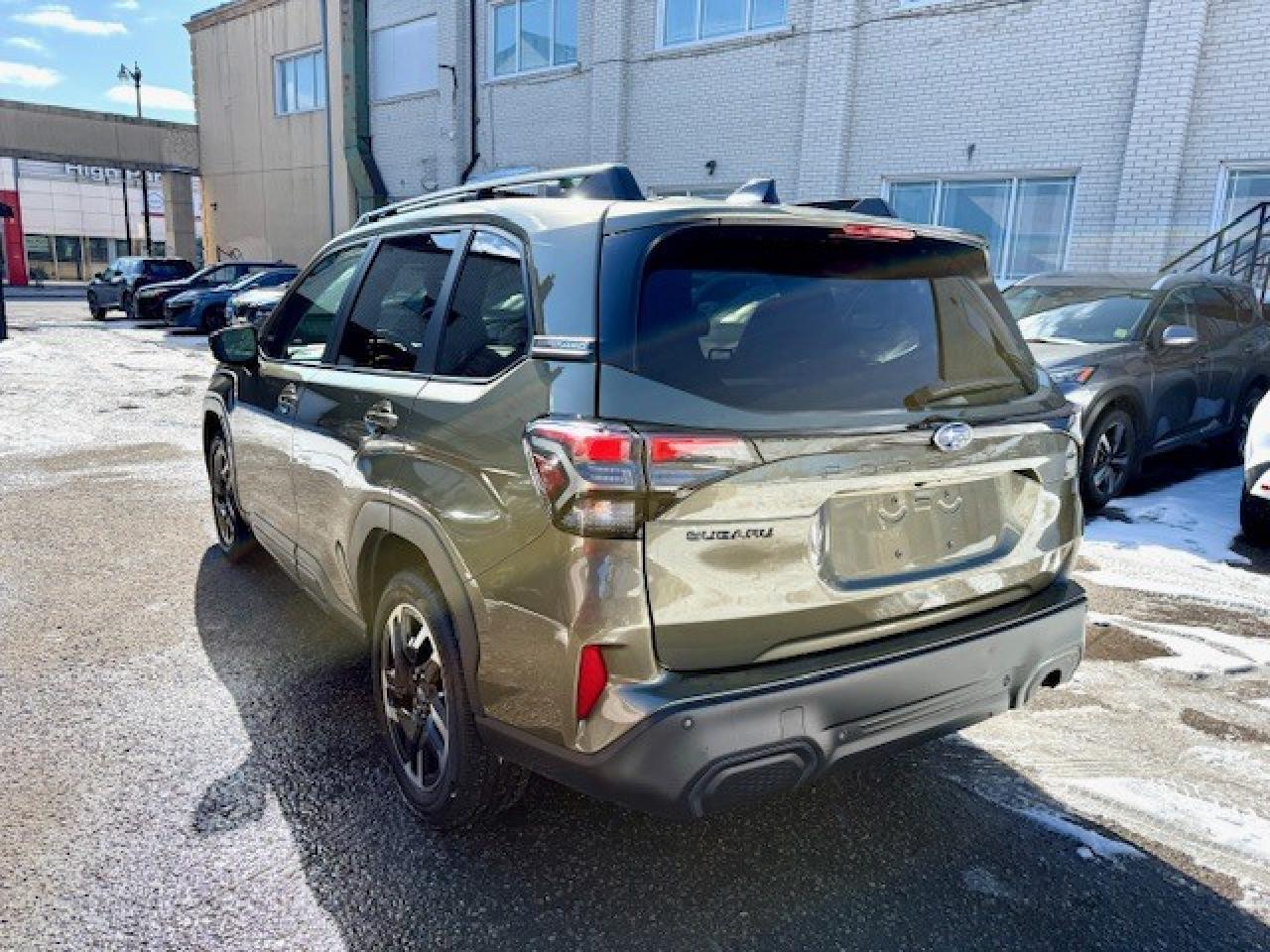 2025 Subaru Forester LIMITED AWD Photo