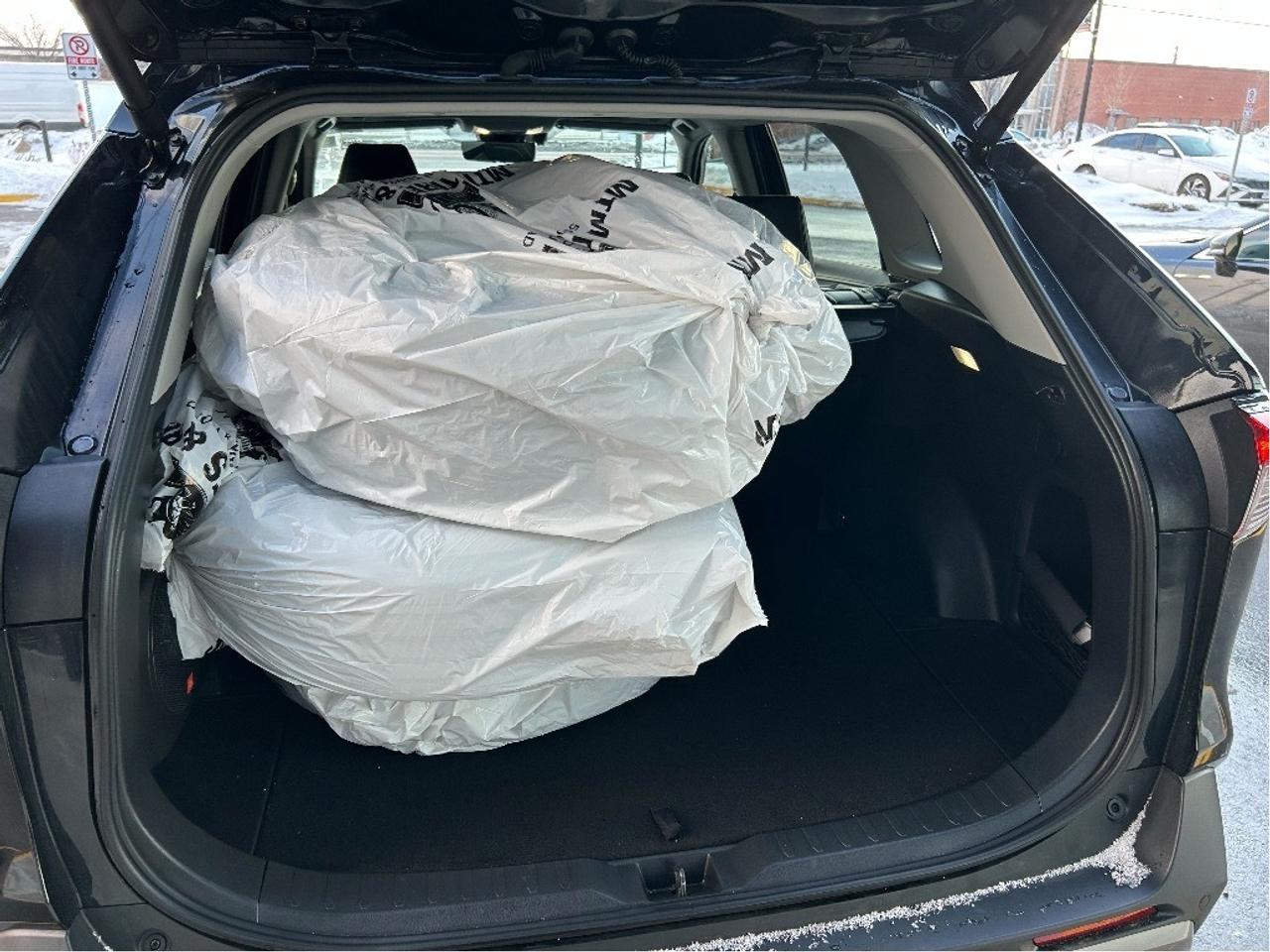 2025 Toyota RAV4 Hybrid Limited AWD   CLEAN CARFAX   ONE OWNER Photo