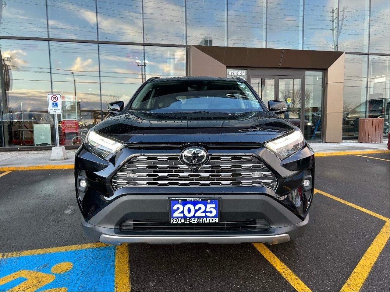2025 Toyota RAV4 Hybrid Limited AWD   CLEAN CARFAX   ONE OWNER Photo