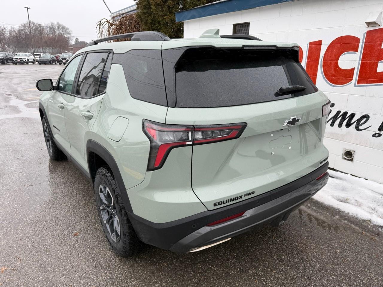 2025 Chevrolet Equinox ACTIV 4dr All-Wheel Drive Photo