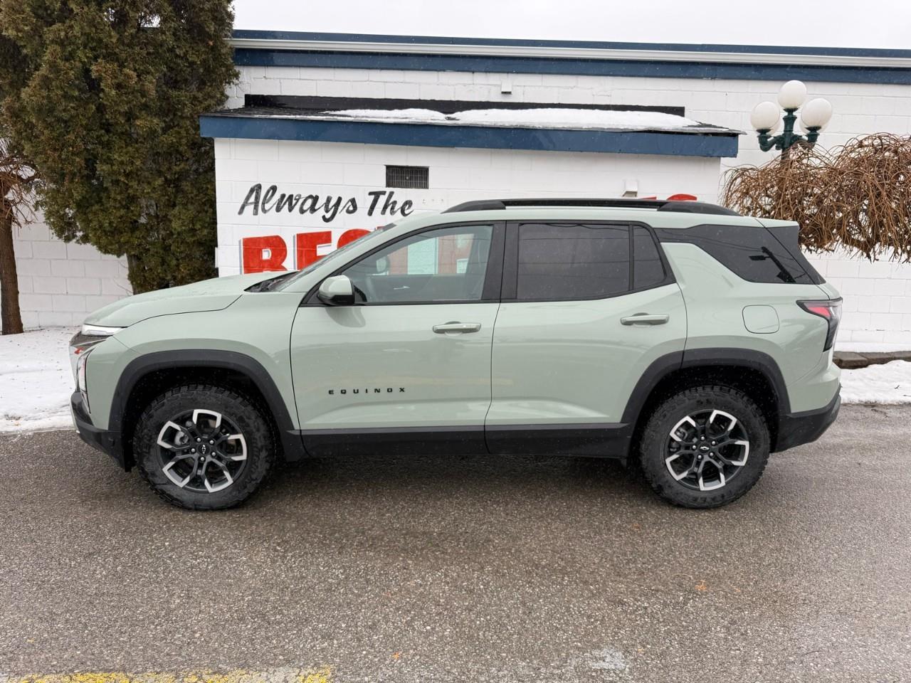 2025 Chevrolet Equinox ACTIV 4dr All-Wheel Drive Photo